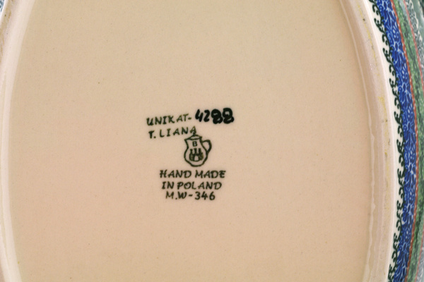 Baker with Cover 16"