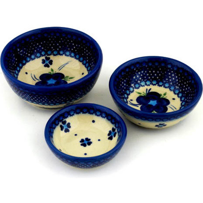 Set of 3 Nesting Bowls