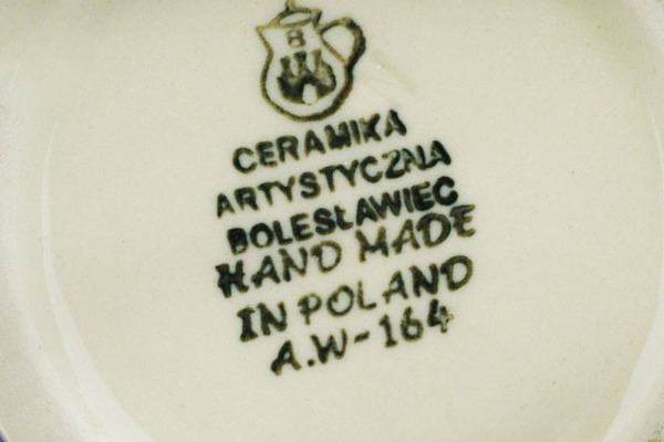 Bowl with Loop-Handle 6"