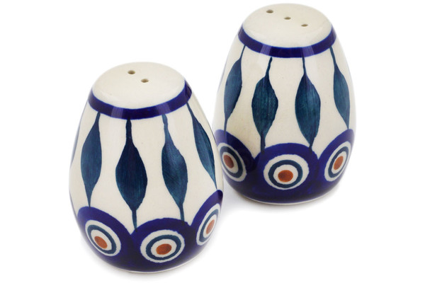 Salt and Pepper Set 2"