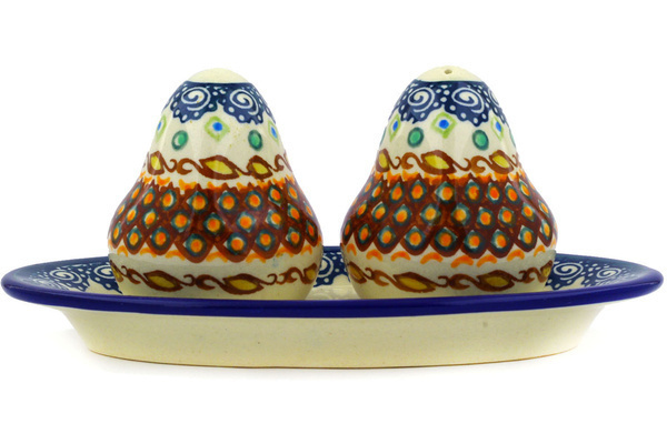 Salt and Pepper Set 7"