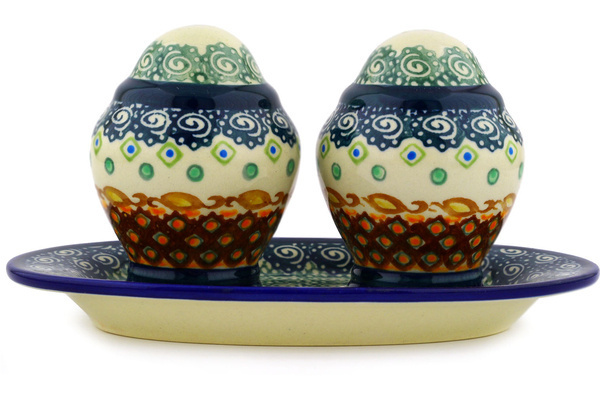 Salt and Pepper Set 7"