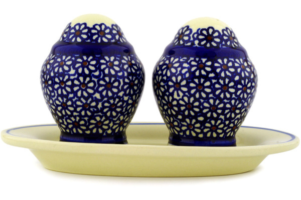 Salt and Pepper Set 7"