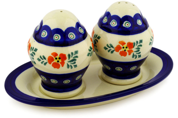 Salt and Pepper Set 7"