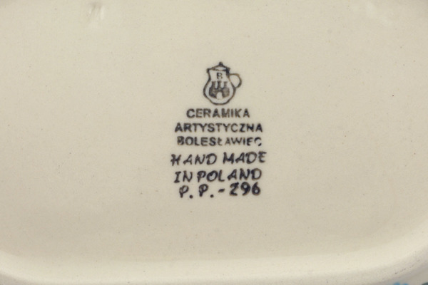 Oval Baker with Handles 8"