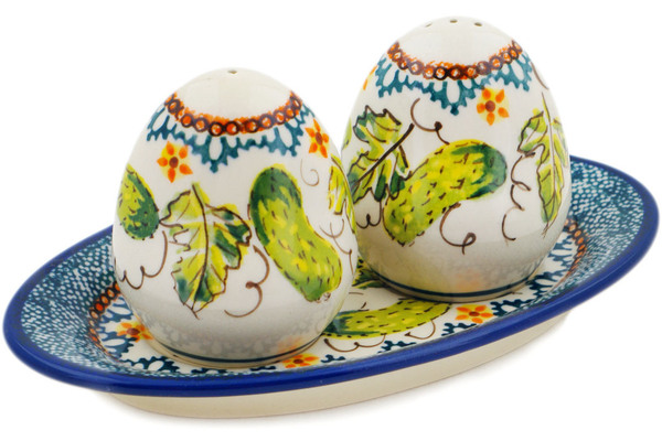 Salt and Pepper Set 7"