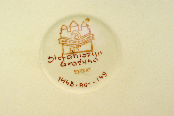 Oval Baker with Handles 14"