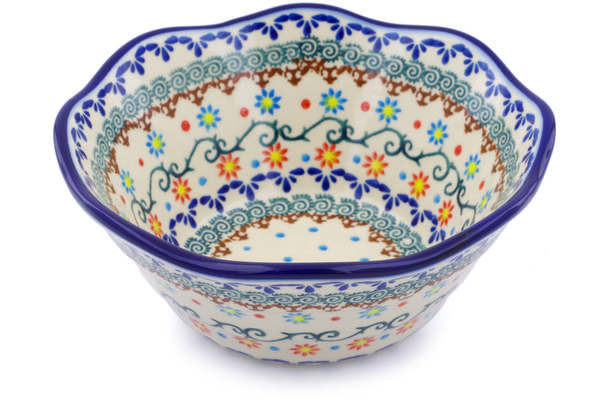 Scalloped Fluted Bowl 7"