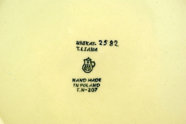 Round Baker with Handles 10-inch