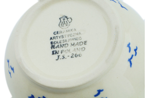 Bowl with Loop-Handle 6"