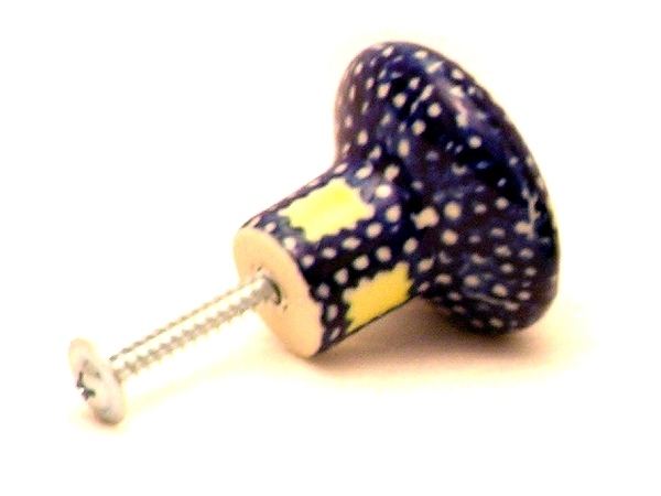 Drawer knob 1-1/4 inch