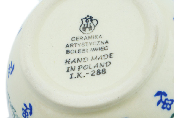 Bowl with Loop-Handle 6"