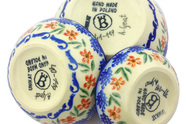 Set of 3 Nesting Bowls