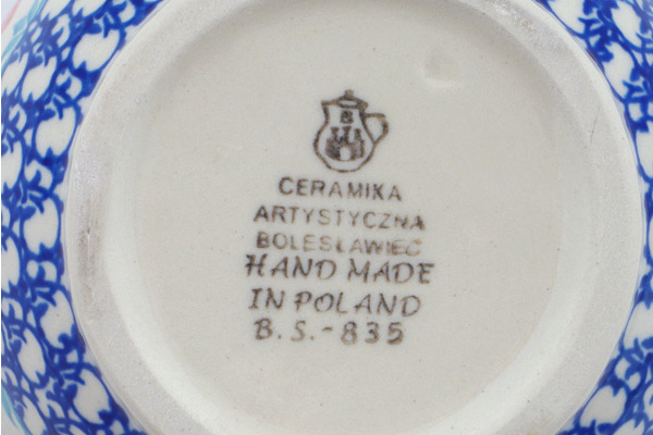 Bowl with Loop-Handle 6"