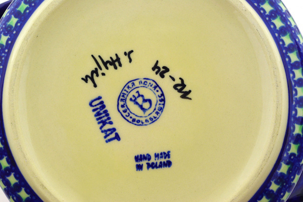 Baker with Cover 10"