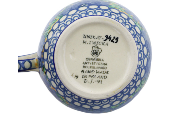 Bowl with Loop-Handle 6"