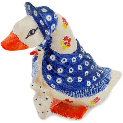 Goose Figurine 8"