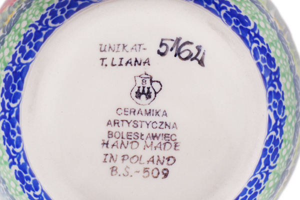 Bowl with Loop-Handle 6"