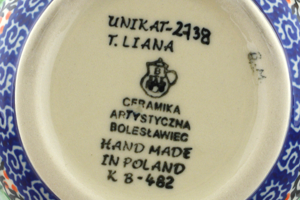 Bowl with Loop-Handle 6"