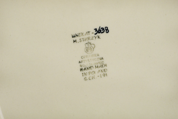 Oval Baker with Handles 18"