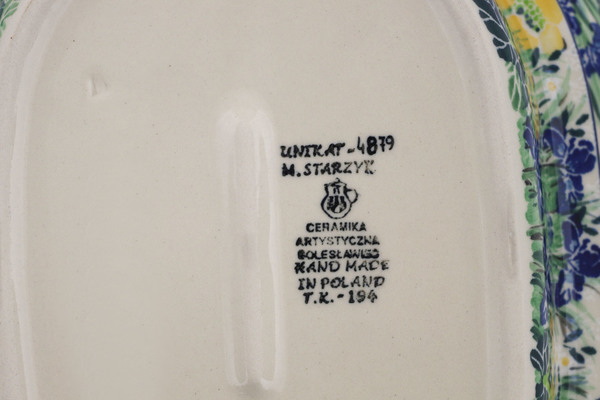 Baker with Cover 10"