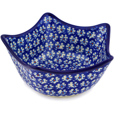 Star Shaped Bowl 7"