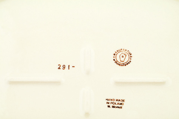 Baker with Cover 16"