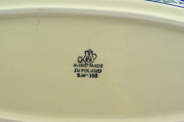 Oval Baker with Handles 14"