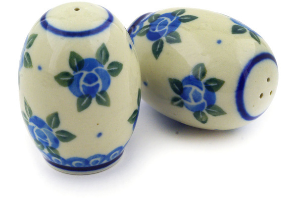 Salt and Pepper Set 2"