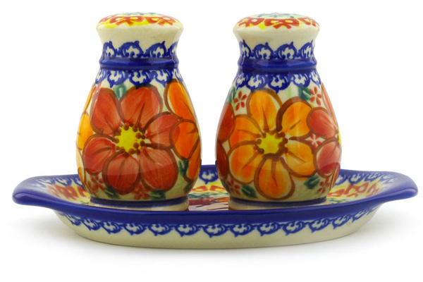 Salt and Pepper Set 6"