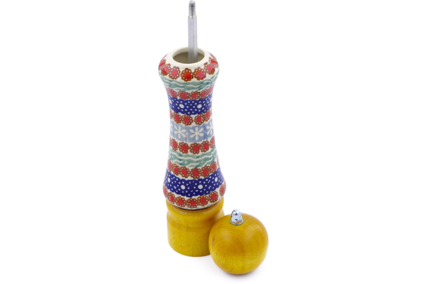 Pepper Grinder 8"