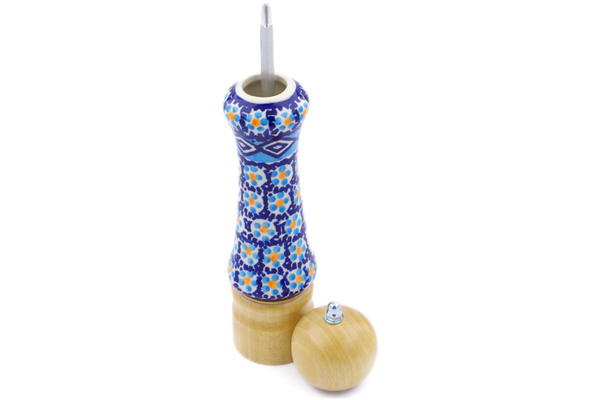 Pepper Grinder 8"