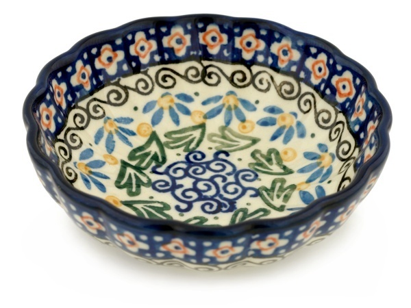 Scalloped Fluted Bowl 5"