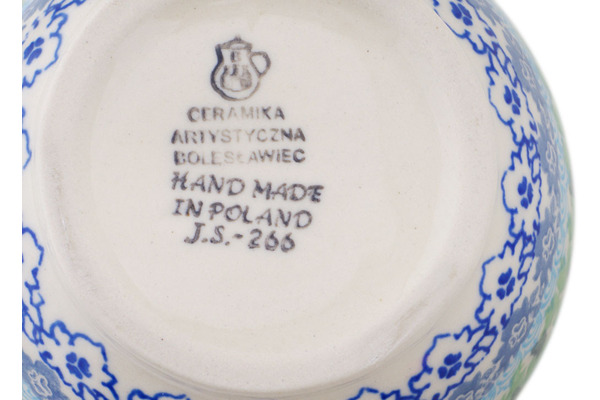 Bowl with Loop-Handle 6"