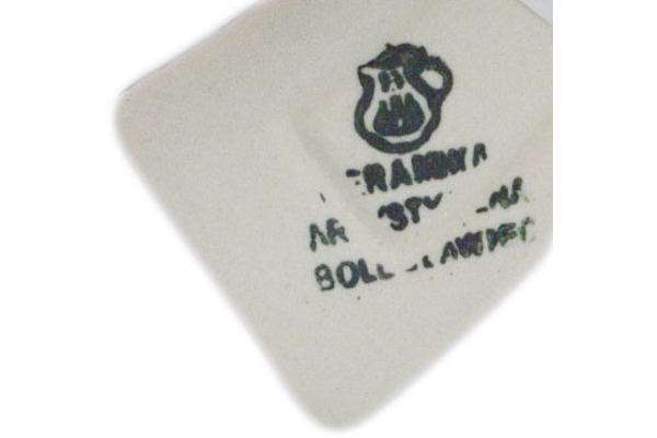 House Number SEVEN (7)