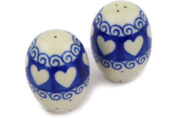 Salt and Pepper Set 2"