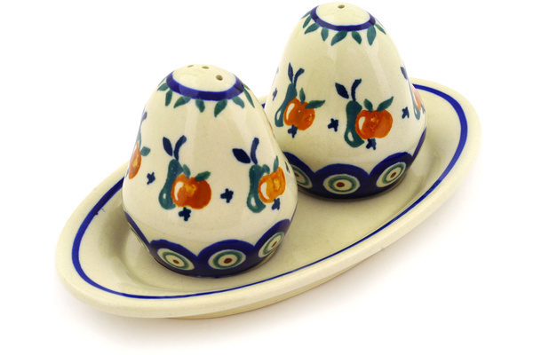 Salt and Pepper Set 7"