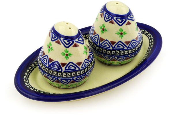 Salt and Pepper Set 7"