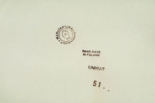 Oval Baker with Handles 13"