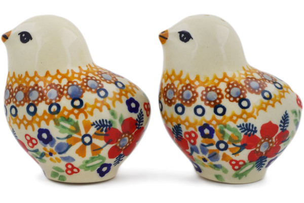 Salt and Pepper Set 2"