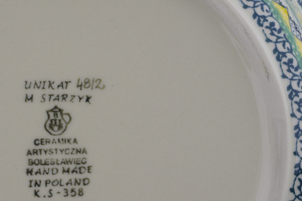 Round Baker with Handles 9"