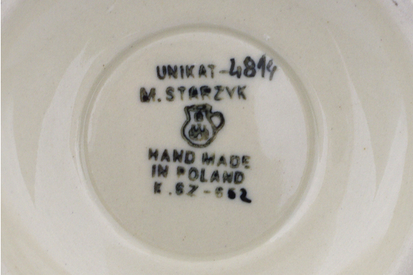 Bowl with Pedestal 5"