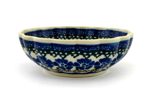 Scalloped Fluted Bowl 5"