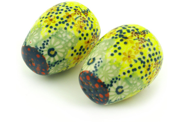 Salt and Pepper Set 2"