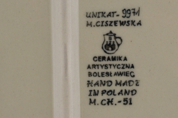 Baker with Cover 14"