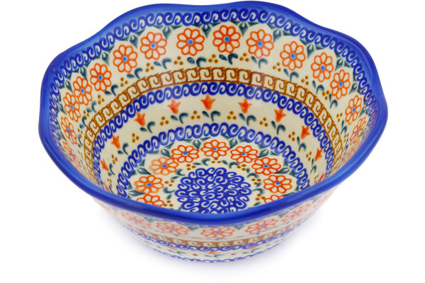 Scalloped Fluted Bowl 7"