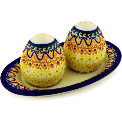 Salt and Pepper Set 7"