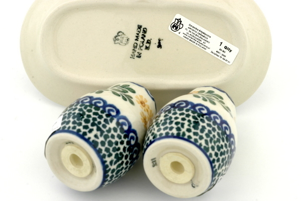 Salt and Pepper 3-Piece Set