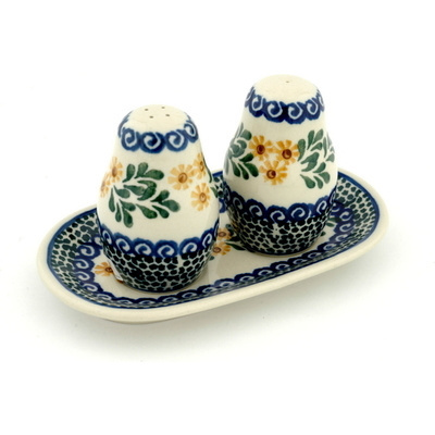 Salt and Pepper 3-Piece Set