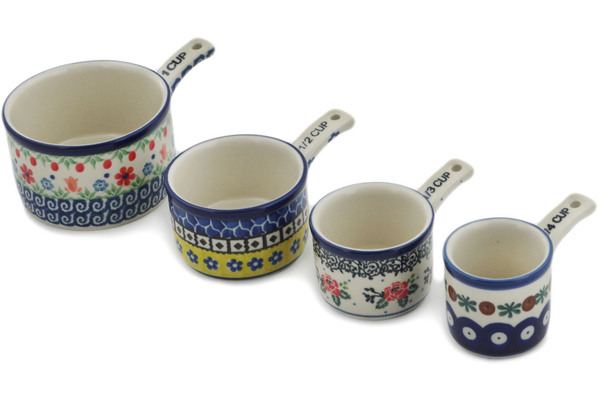 Set of 4 Measuring Cups 